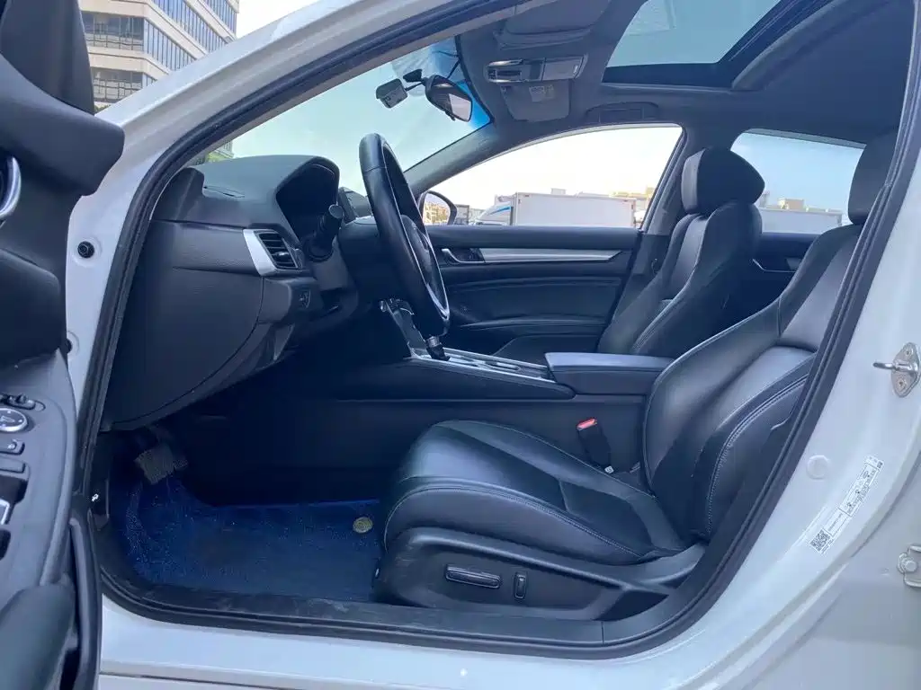Honda Accord — миниатюра 5