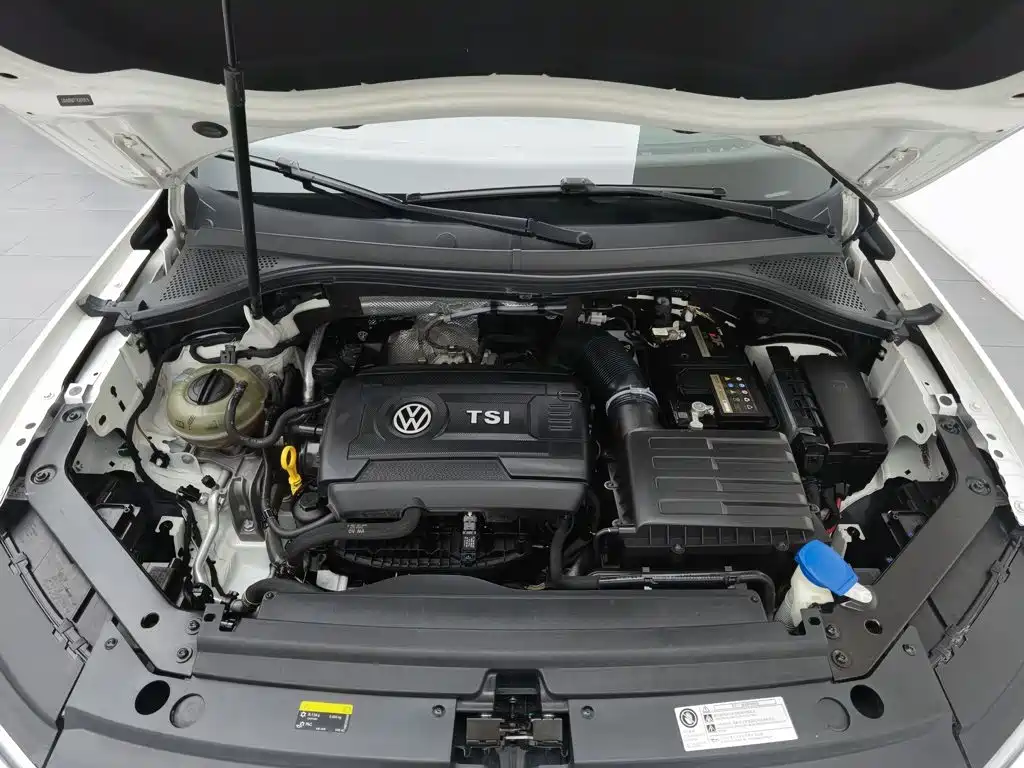 Volkswagen Tiguan L — миниатюра 6