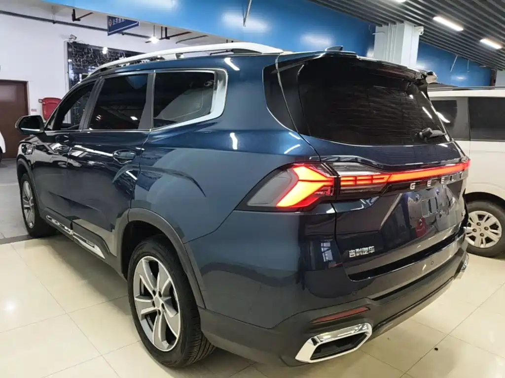 Geely Haoyue L — миниатюра 23