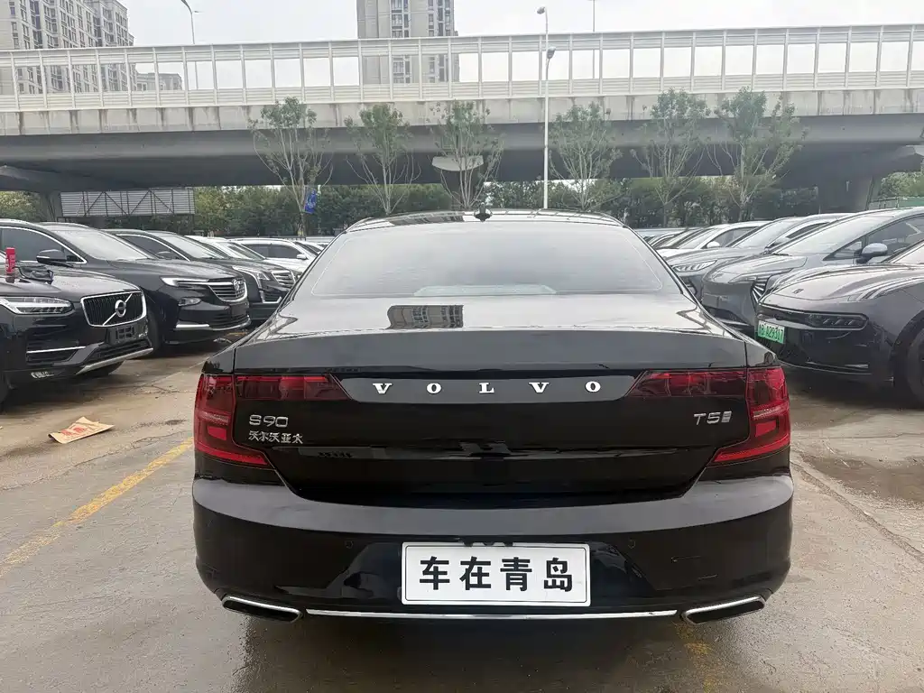 Volvo S90 — миниатюра 16