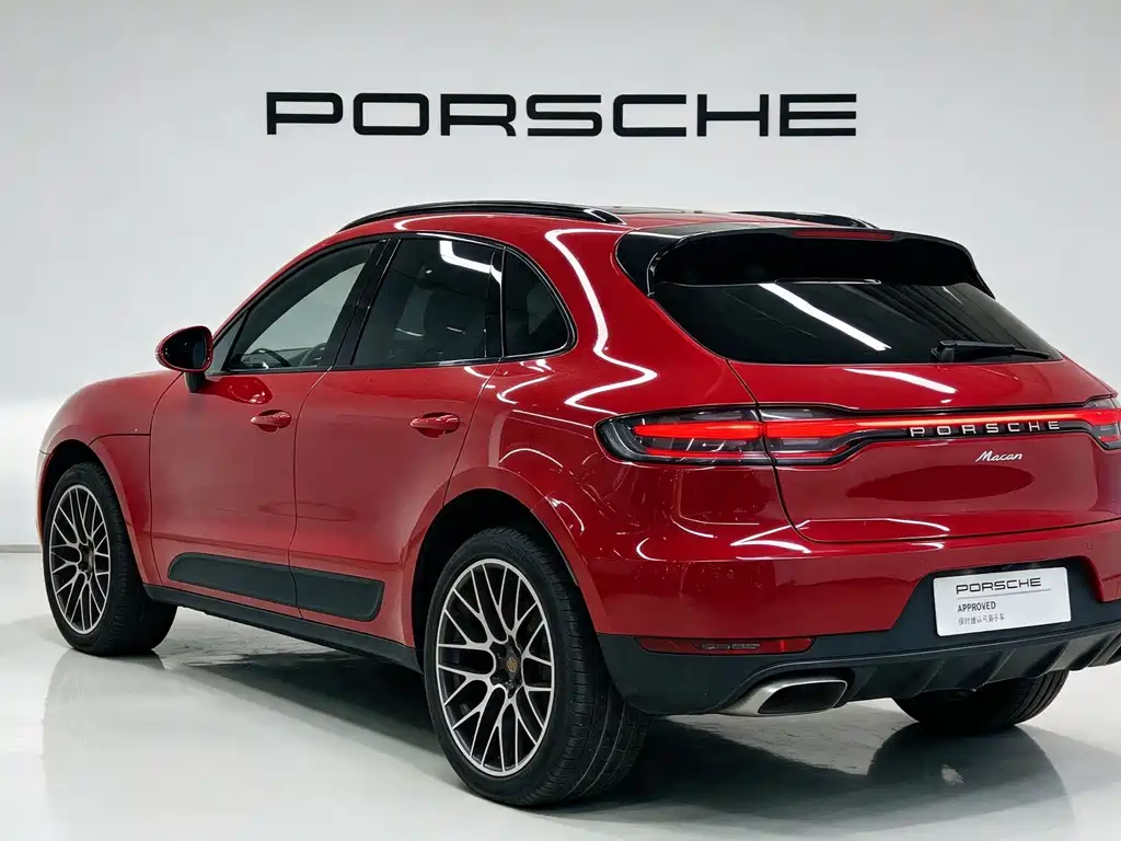 Porsche Macan — миниатюра 3