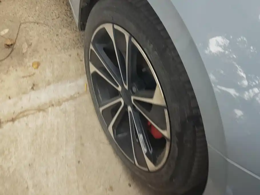 Geely Xingrui — миниатюра 6