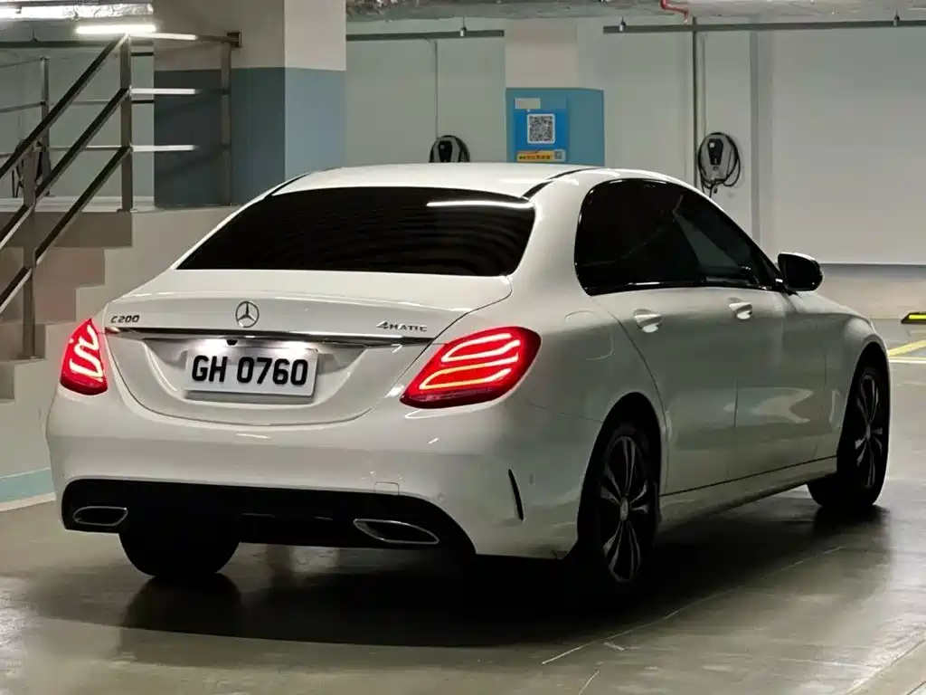 Mercedes-Benz C-Class — миниатюра 6