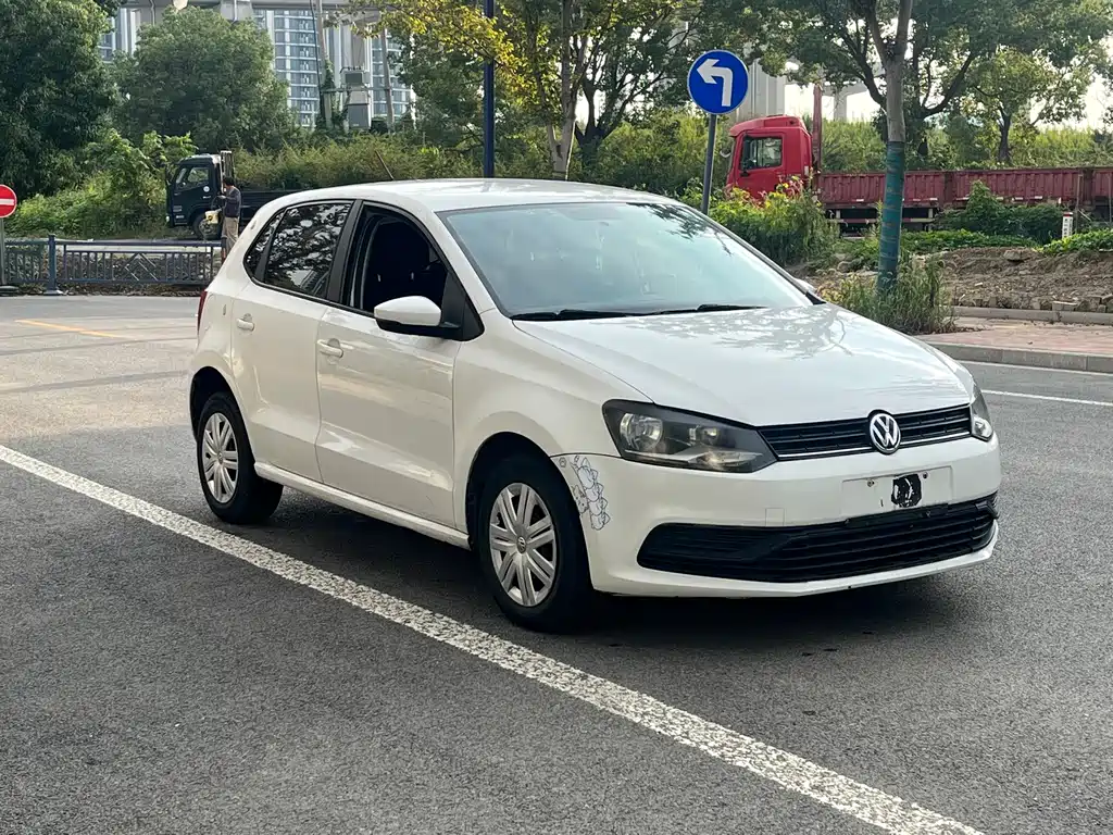 Volkswagen Polo — миниатюра 3
