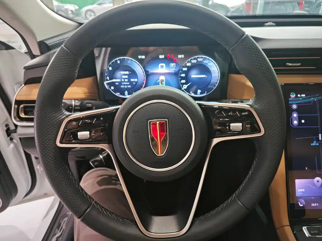 Hongqi Hongqi H5 — миниатюра 11