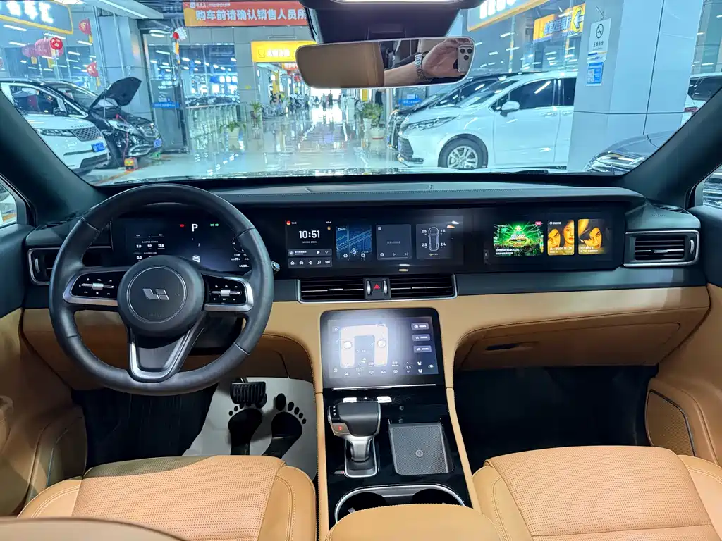 Li Auto Li ONE — миниатюра 8