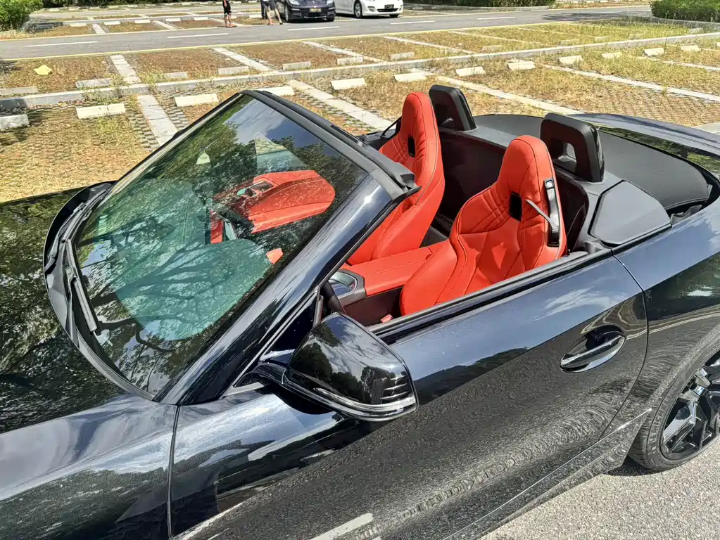 BMW Z4 — миниатюра 13
