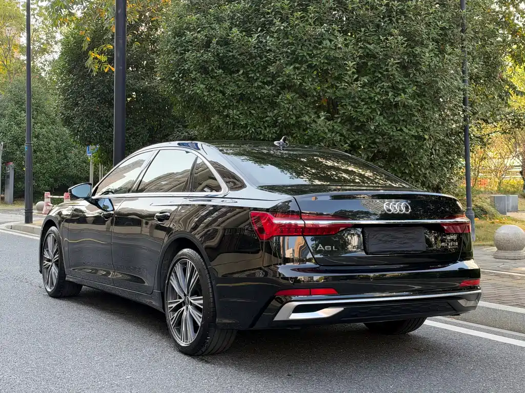 Audi A6L — миниатюра 6