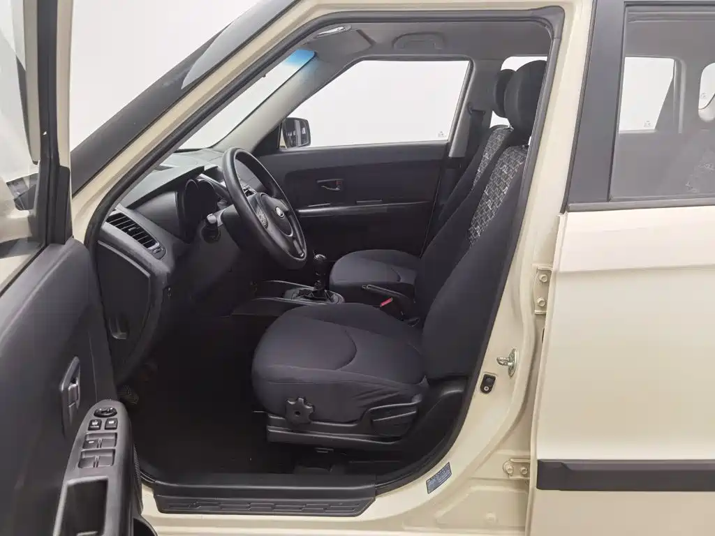 Kia Soul — миниатюра 10