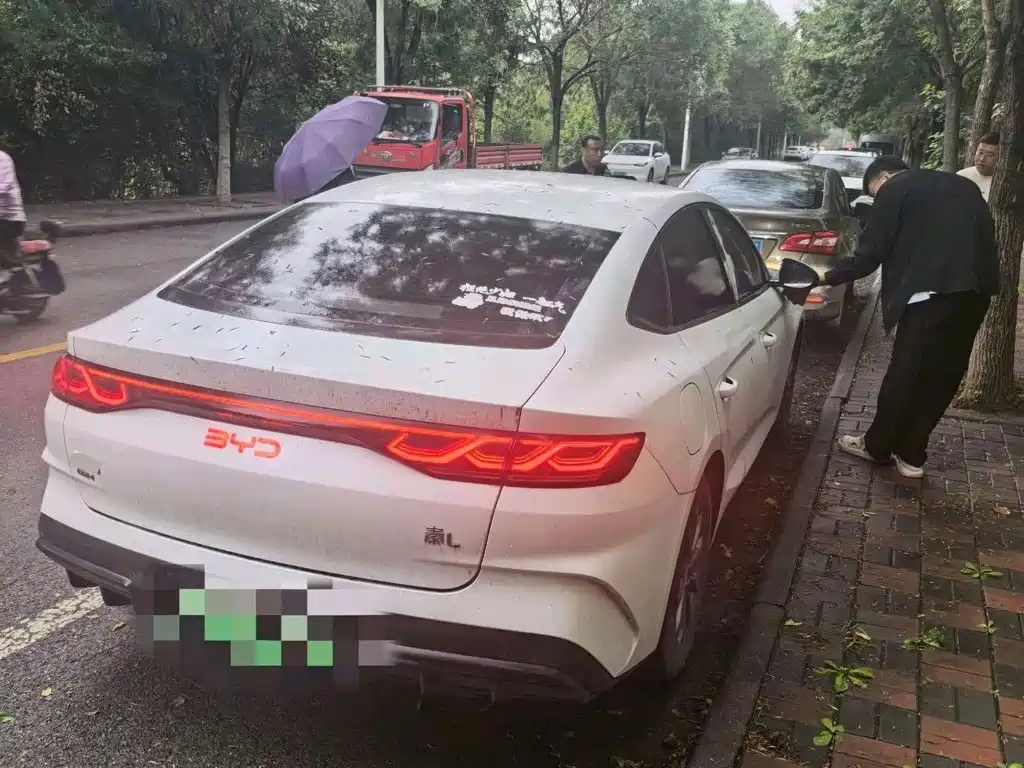 BYD Qin L — миниатюра 5