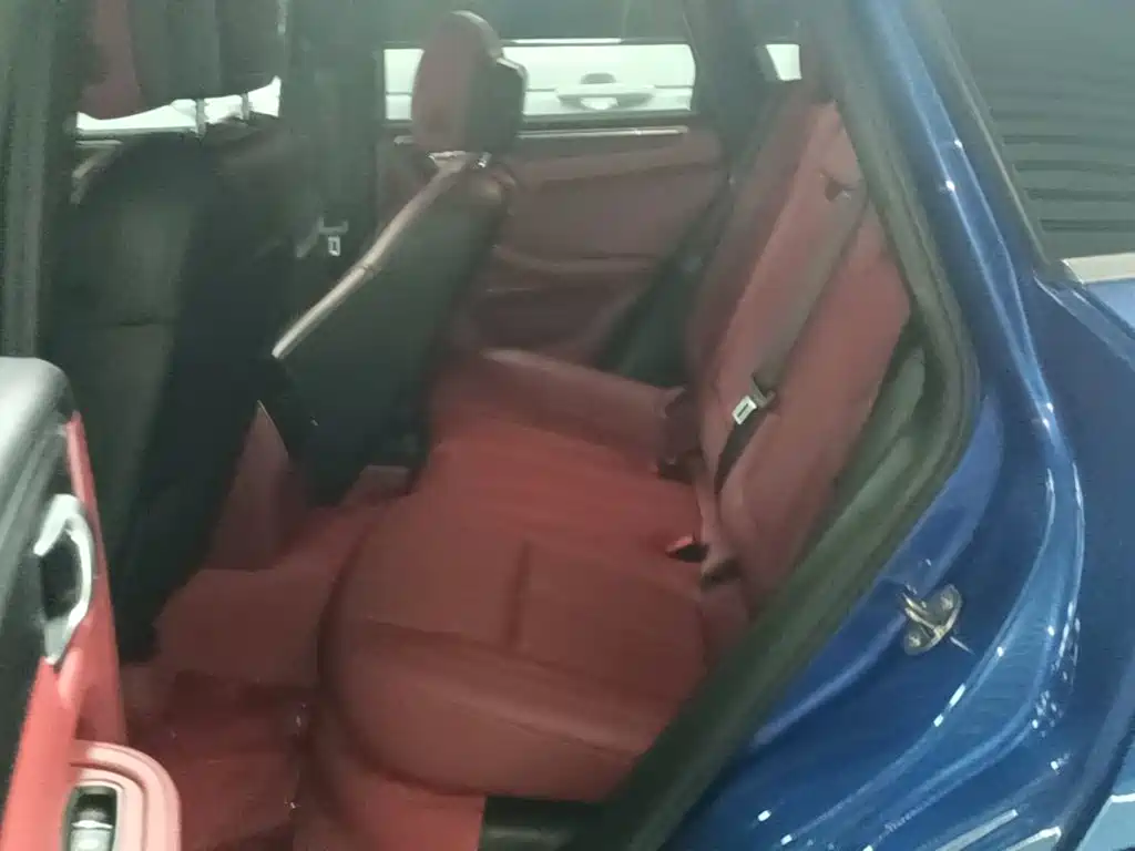Porsche Macan — миниатюра 17