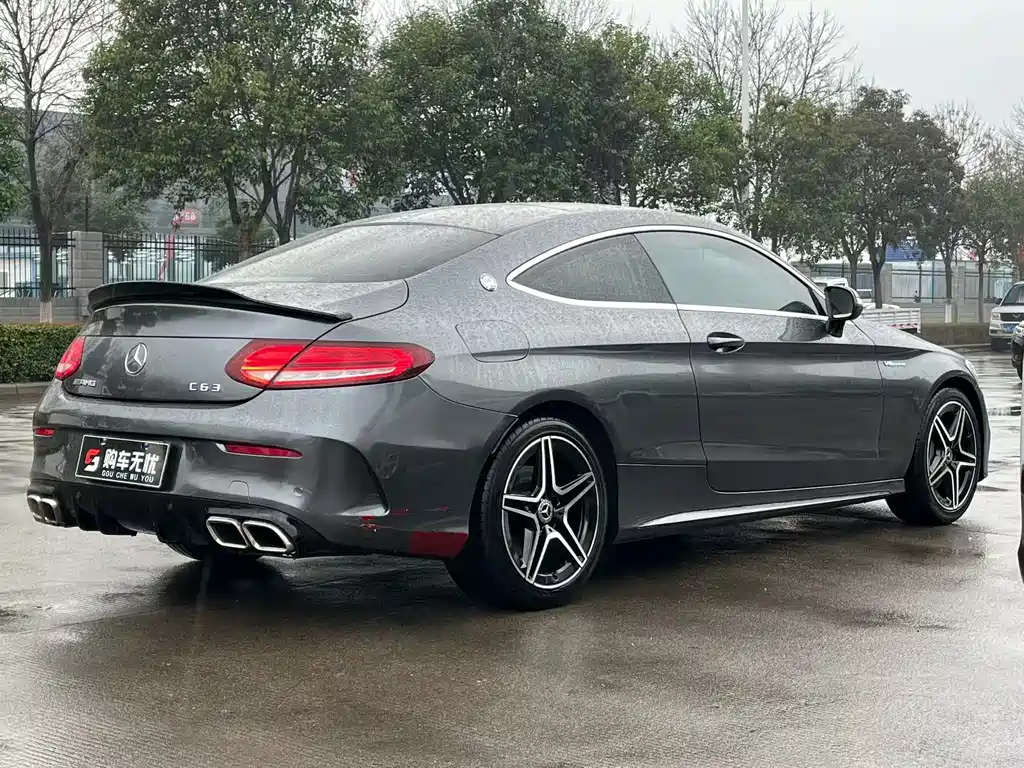 MERCEDES-BENZ C CLASS