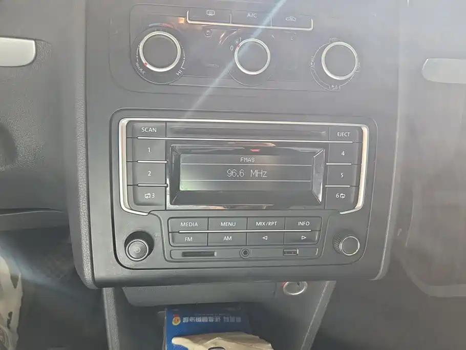 Volkswagen Touran — миниатюра 13