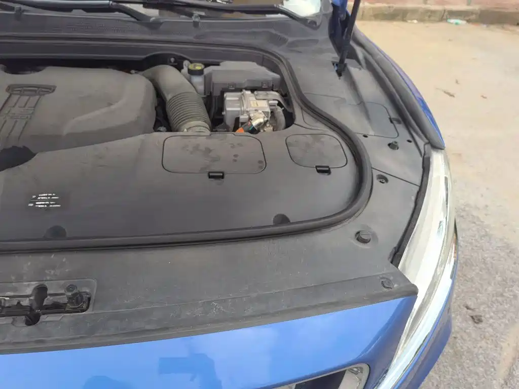 Geely Borui Hybrid — миниатюра 22