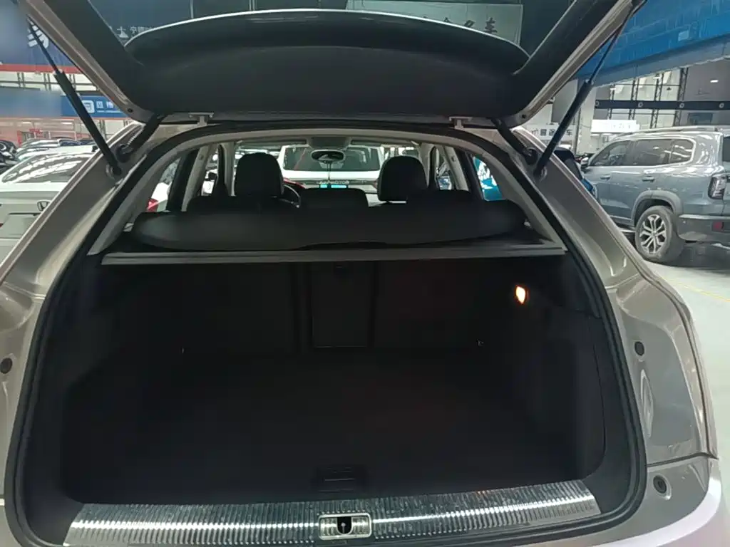 Audi Q3 — миниатюра 19