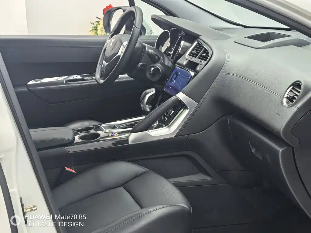 Peugeot 3008 2.0L Auto Classic Edition, фото 7