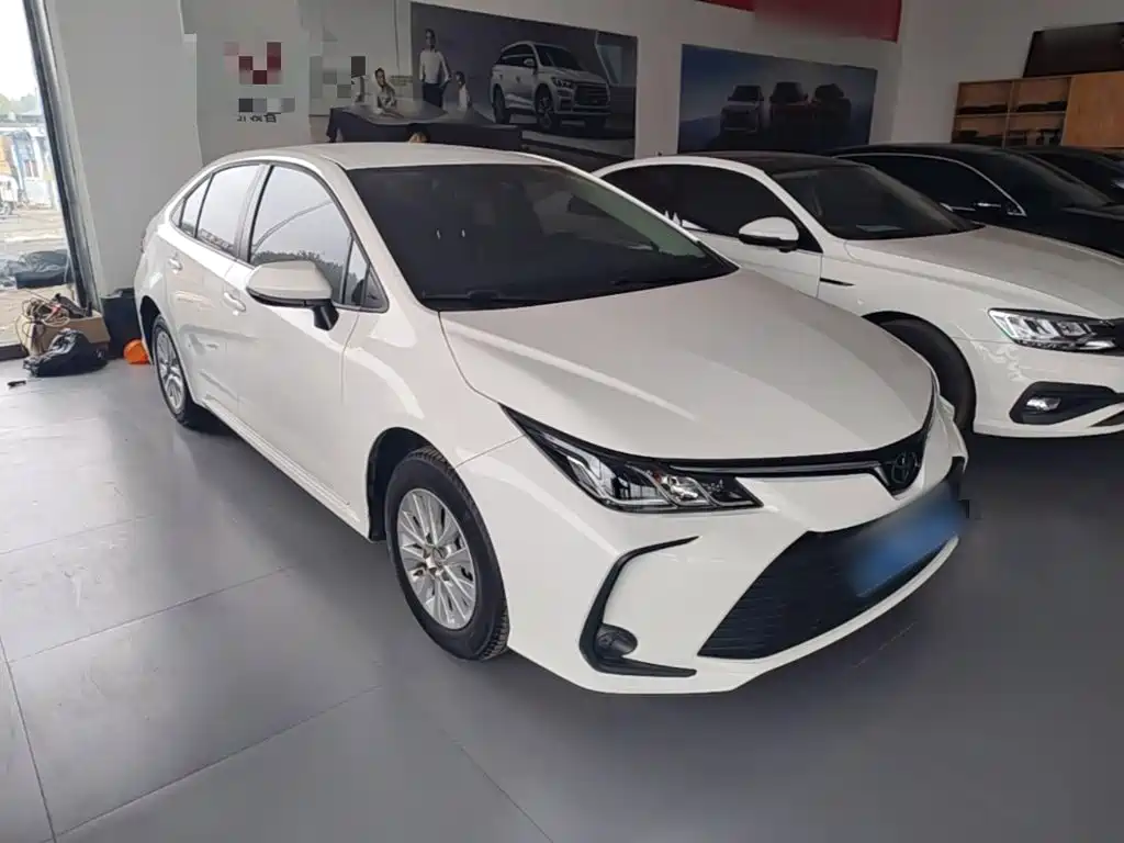 Toyota Corolla — миниатюра 4