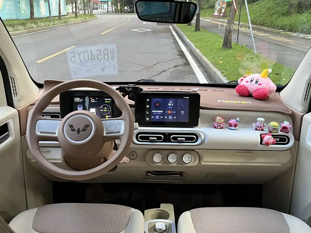 Wuling MINIEV — миниатюра 7