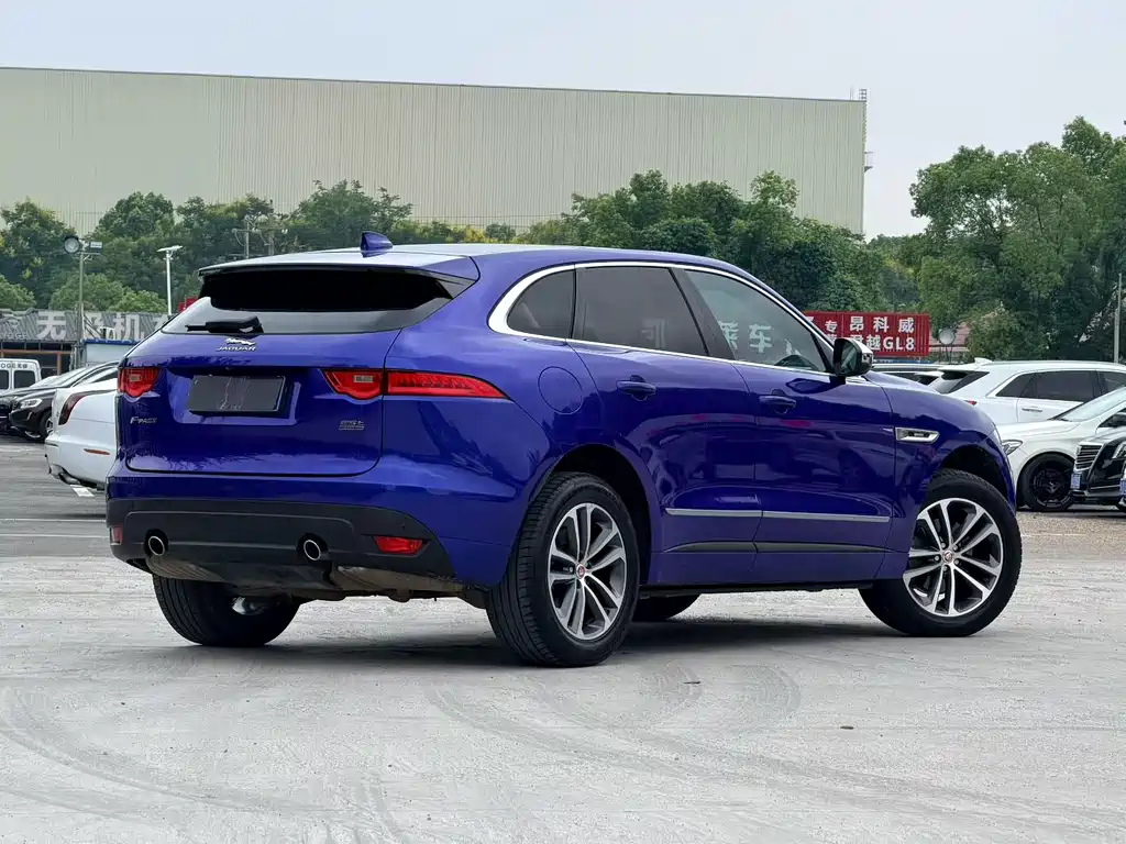 Jaguar F-PACE — миниатюра 7