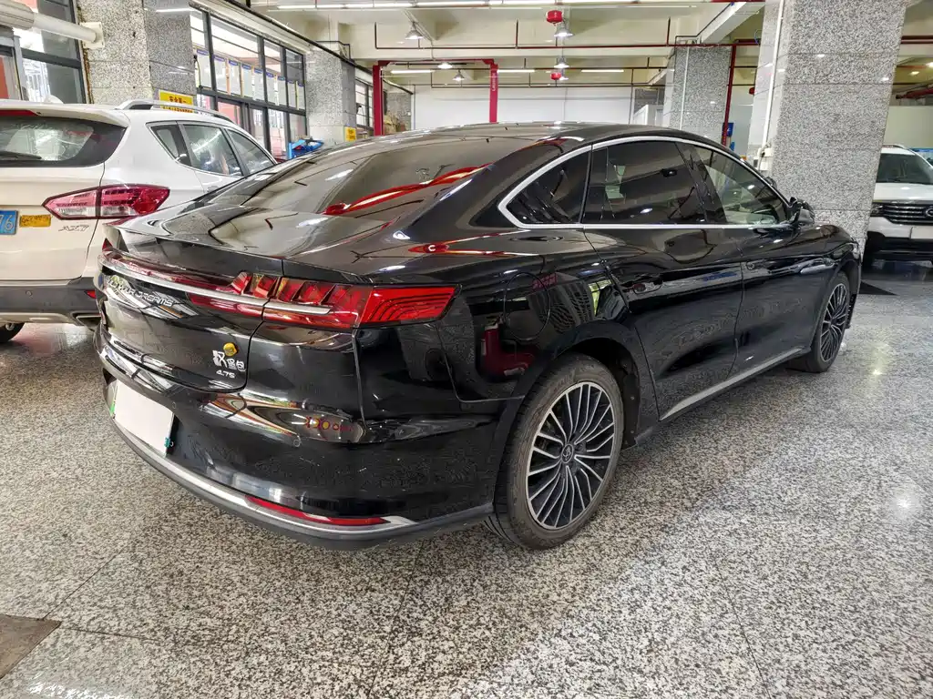 BYD Han — миниатюра 13