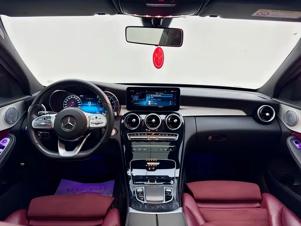 Mercedes-Benz C-Class — миниатюра 8