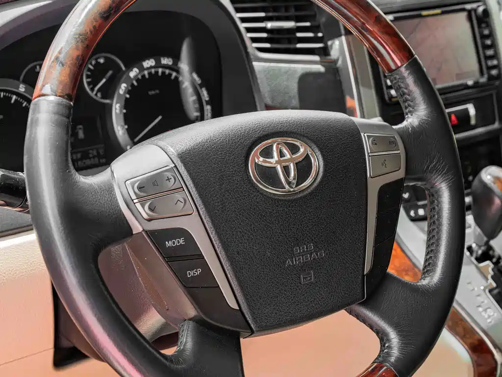 Toyota Alphard — фотографии объявления, Фото 12