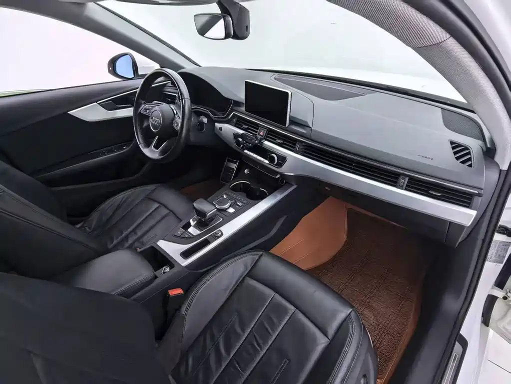 Audi A4L — миниатюра 7
