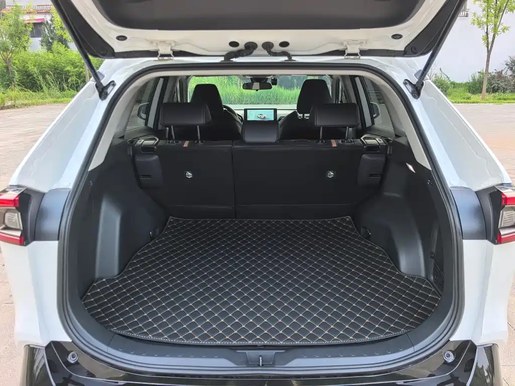 Toyota Wildlander — миниатюра 21