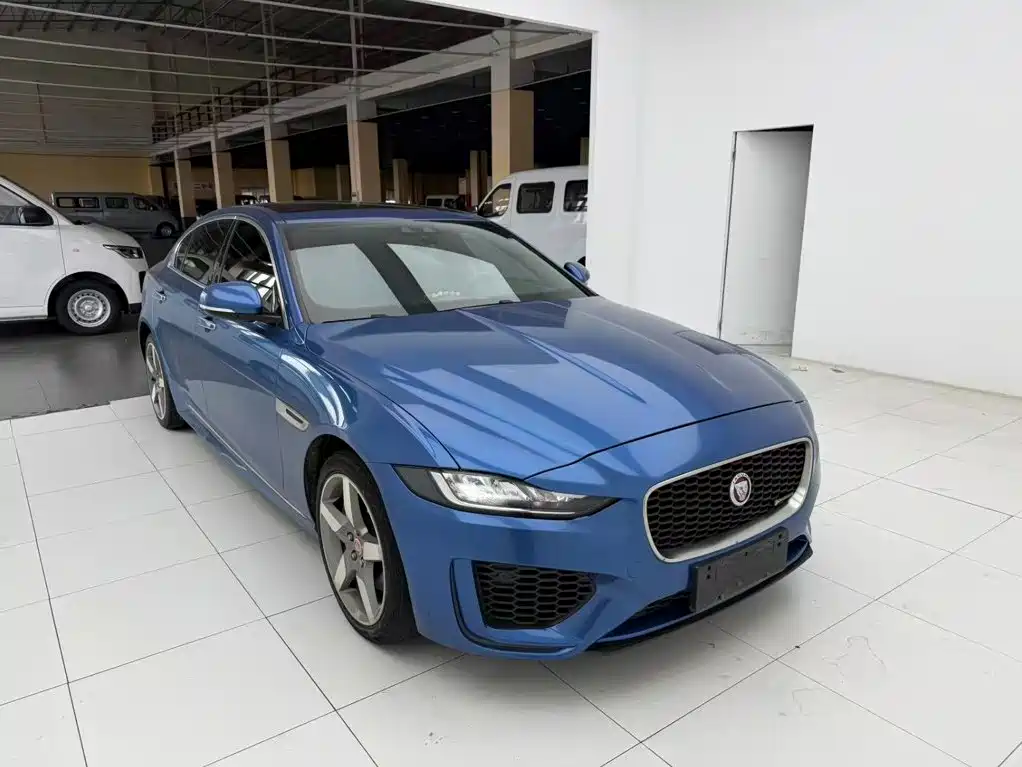 Jaguar XEL — миниатюра 3