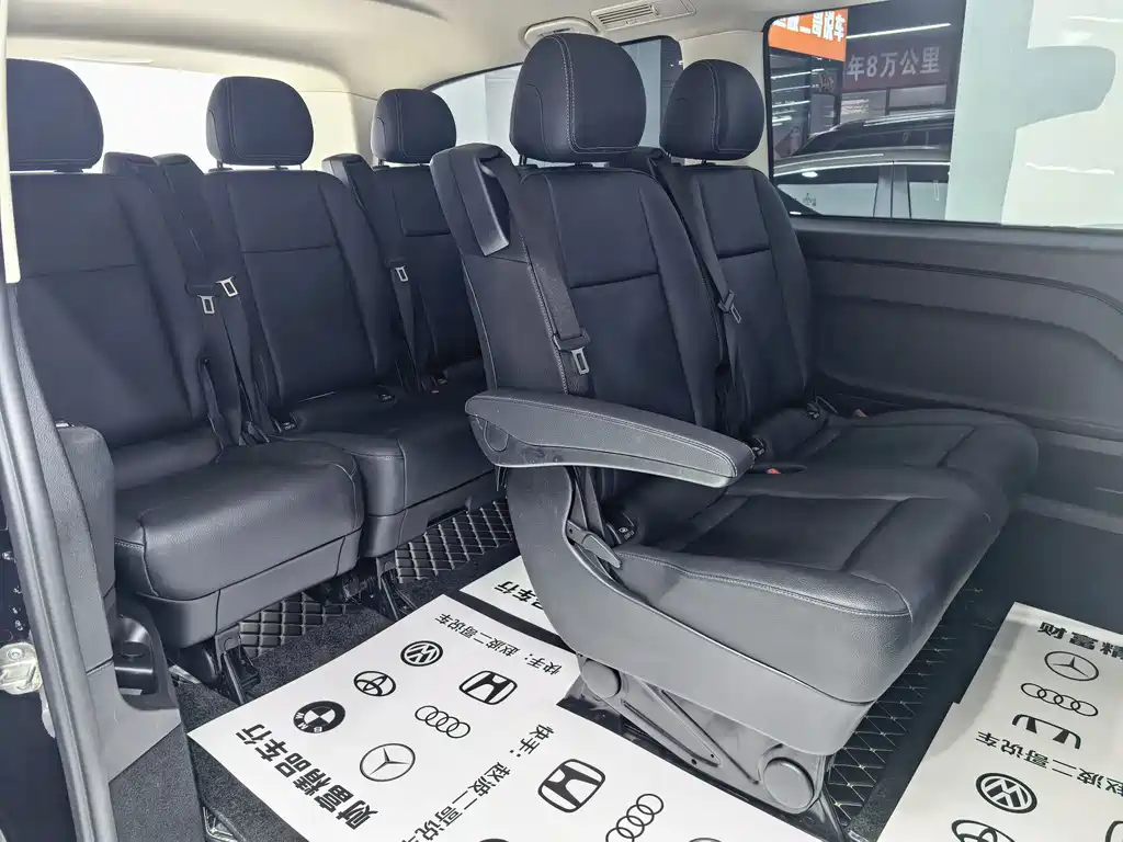 Mercedes-Benz Vito — миниатюра 7