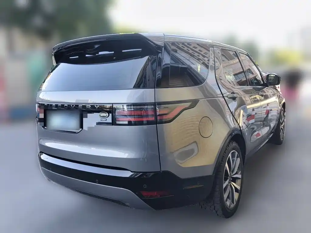 Land Rover Discovery — миниатюра 6