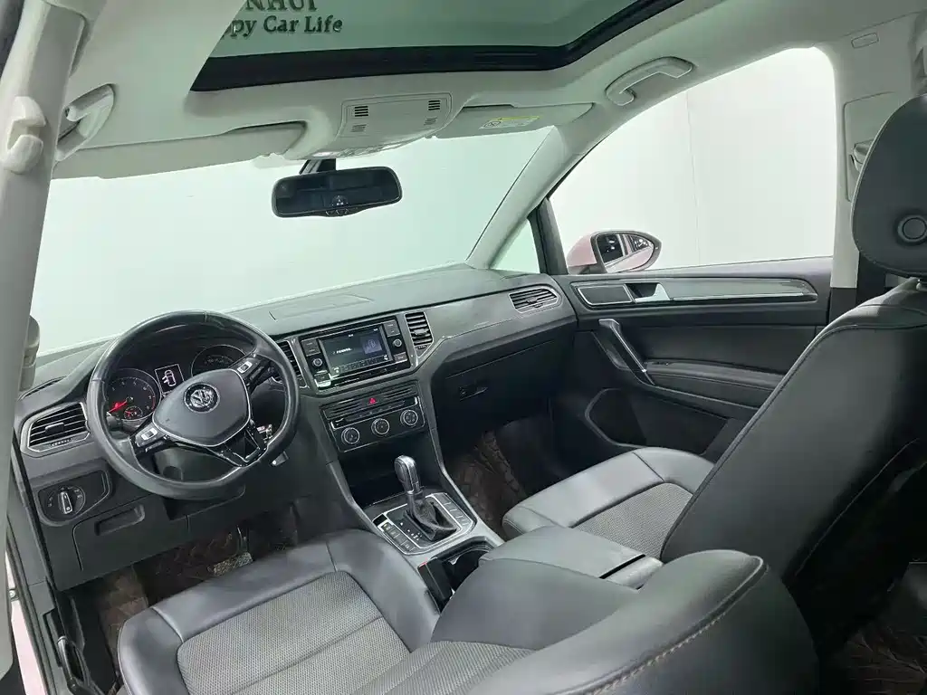 VOLKSWAGEN GOLF*JIAYU