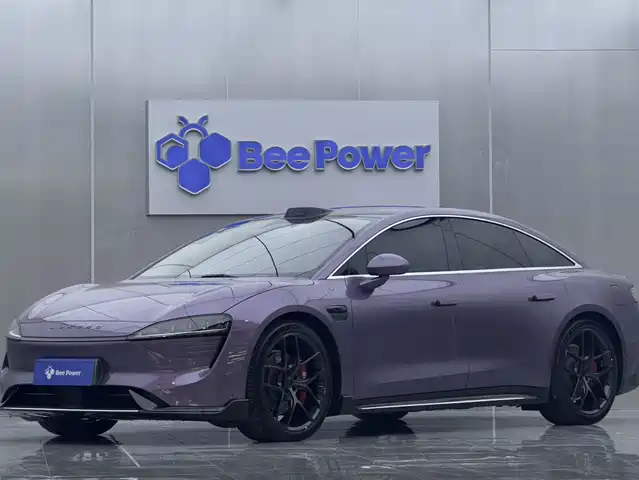 AITO WISDOM WORLD S7 2024