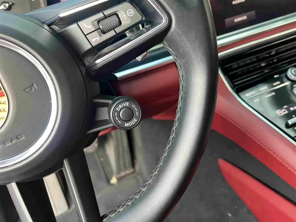 Porsche Panamera — миниатюра 7