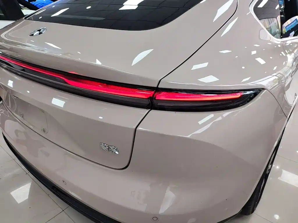 NIO ET5 — миниатюра 8