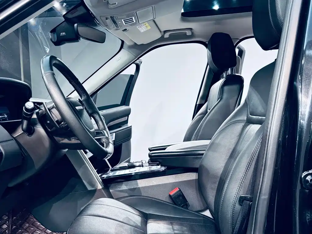Land Rover Discovery — миниатюра 6