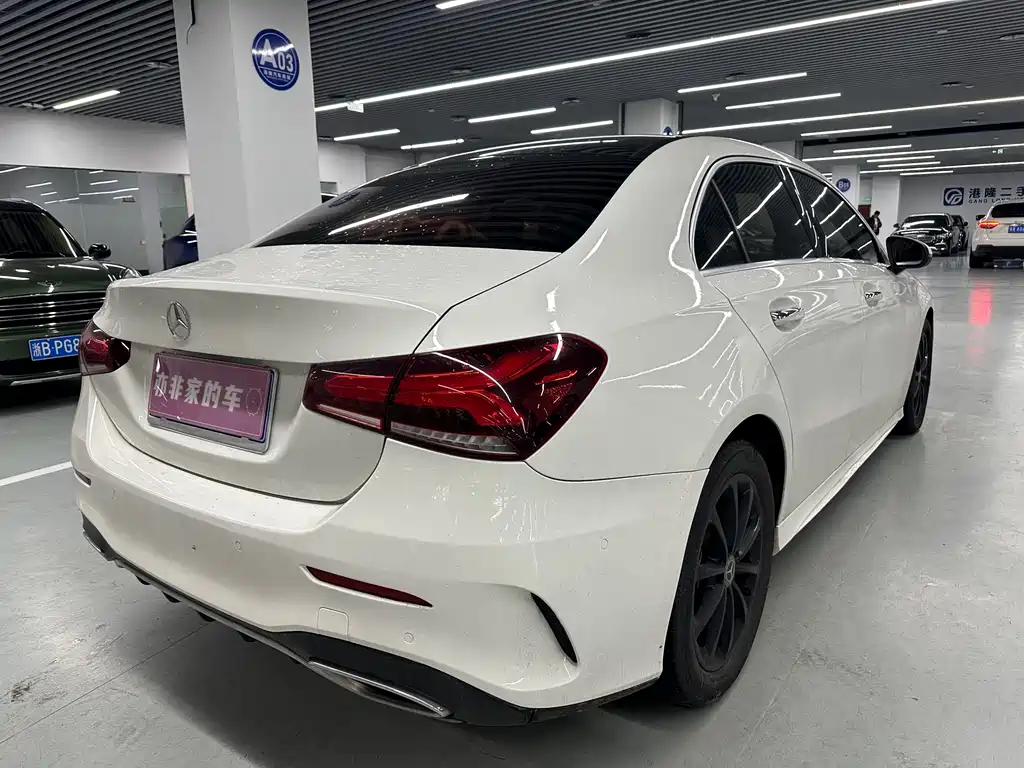 MERCEDES-BENZ A CLASS