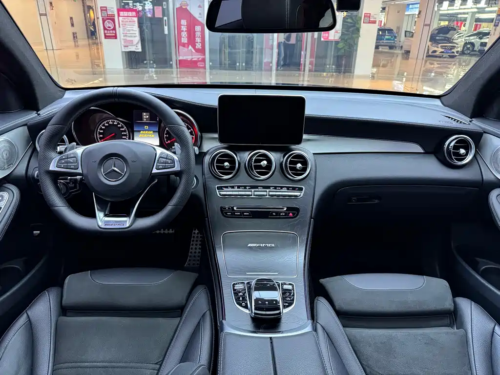 MERCEDES-BENZ GLC COUPE AMG