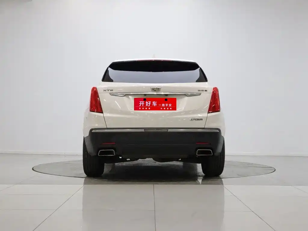 Cadillac XT5 — миниатюра 6