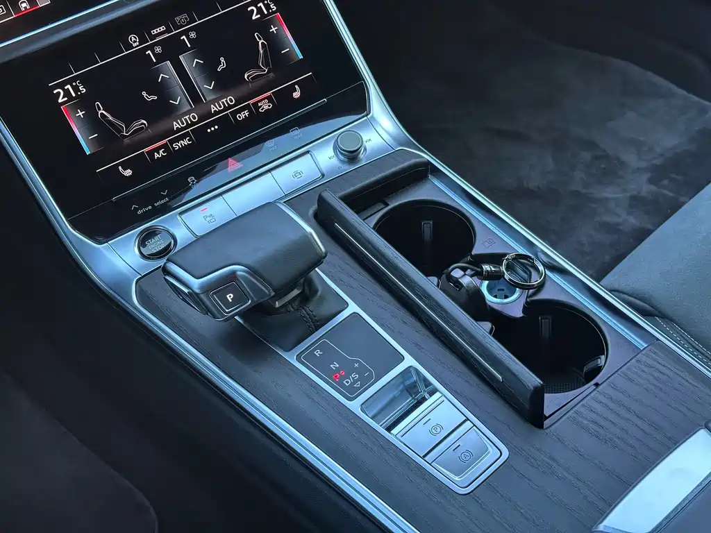 Audi A6L — миниатюра 14