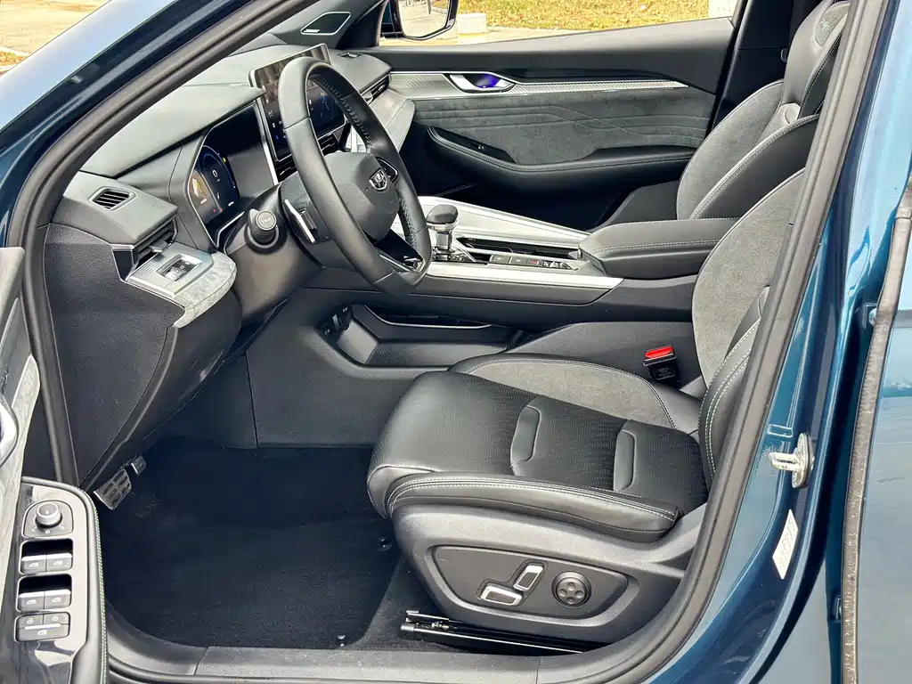 GEELY AUTOMOBILE XINGRUI