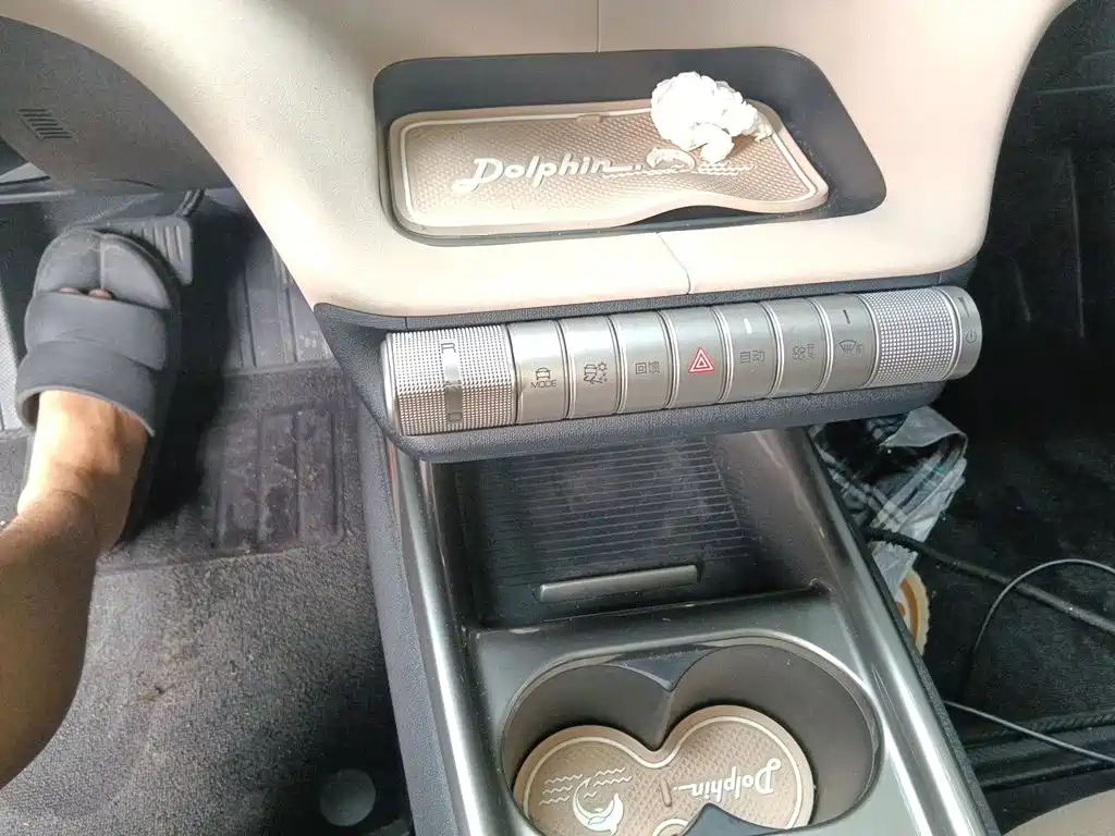 BYD Dolphin — миниатюра 15