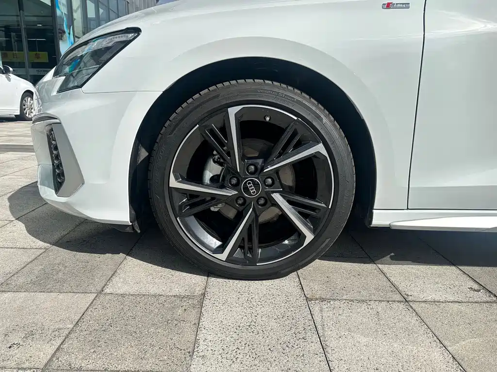 Audi A3 — миниатюра 10