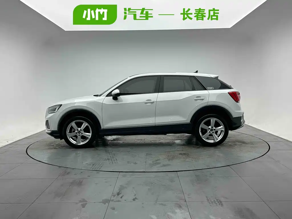 Audi Q2L — миниатюра 3