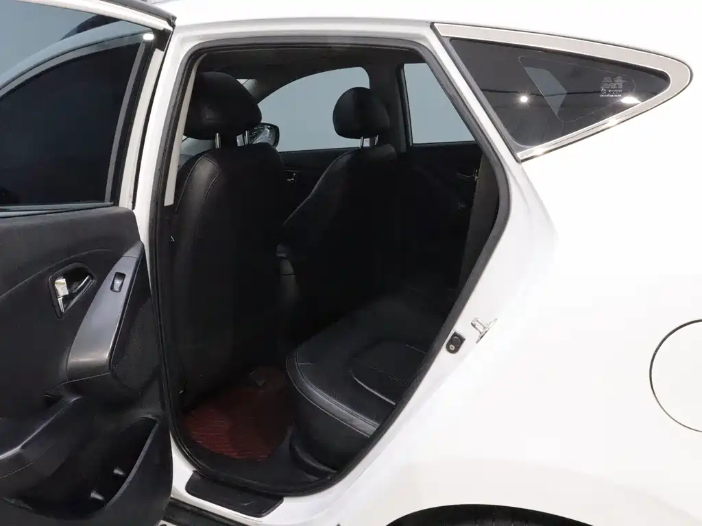 Hyundai ix35 — миниатюра 15