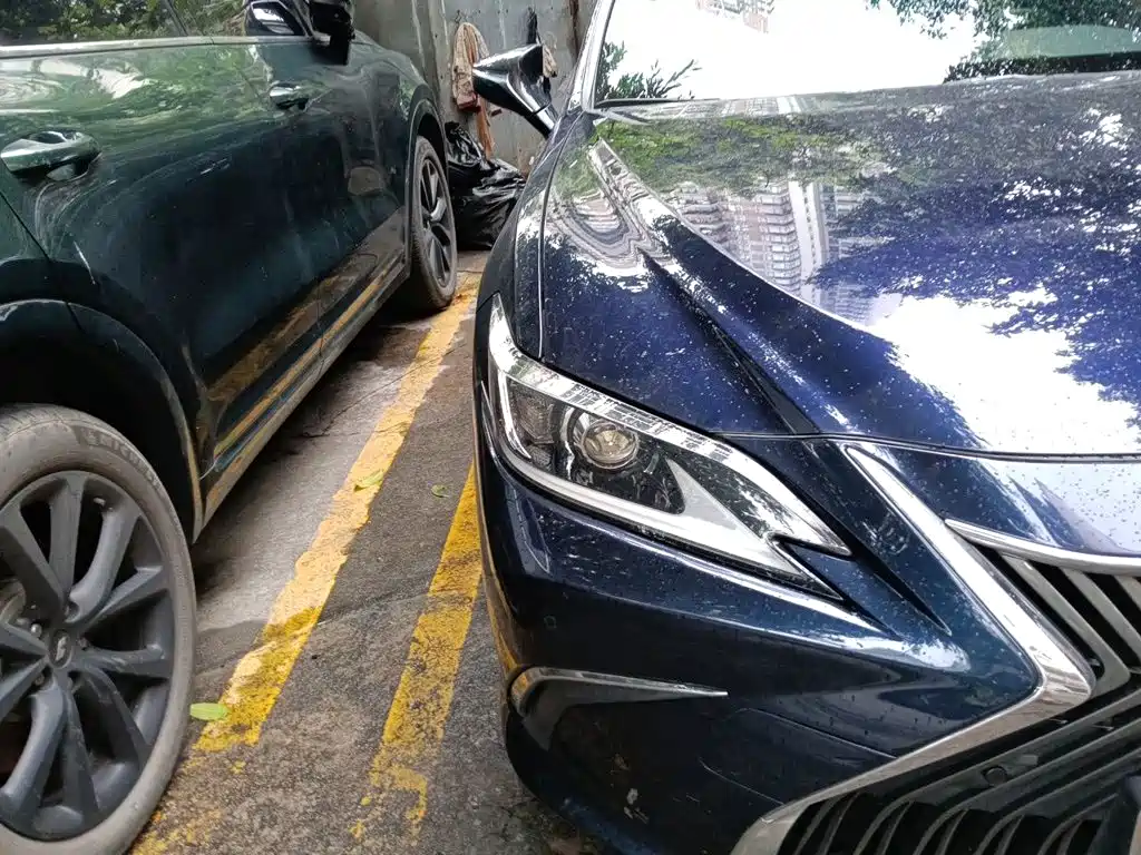 Lexus ES — миниатюра 7