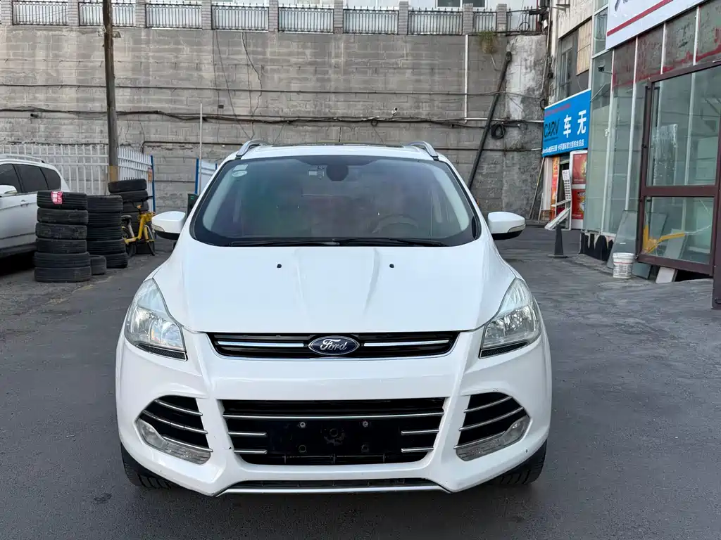 Ford Kuga — миниатюра 2