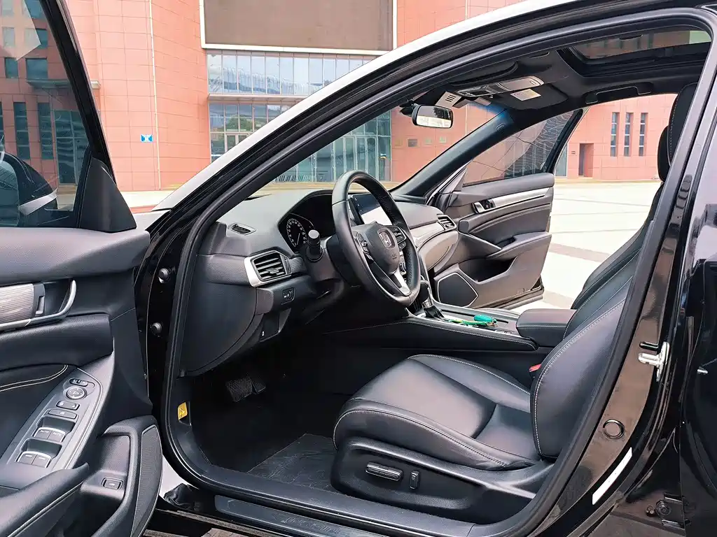 Honda Inspire — миниатюра 7