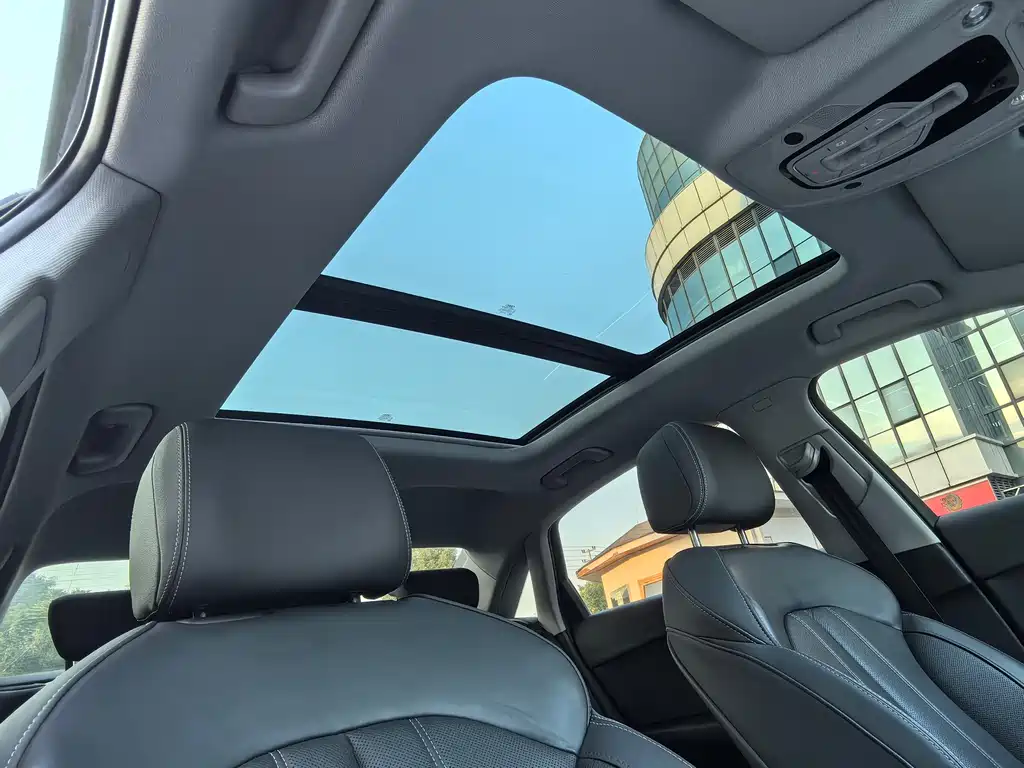 Audi A4L 2023 40 TFSI Fashion