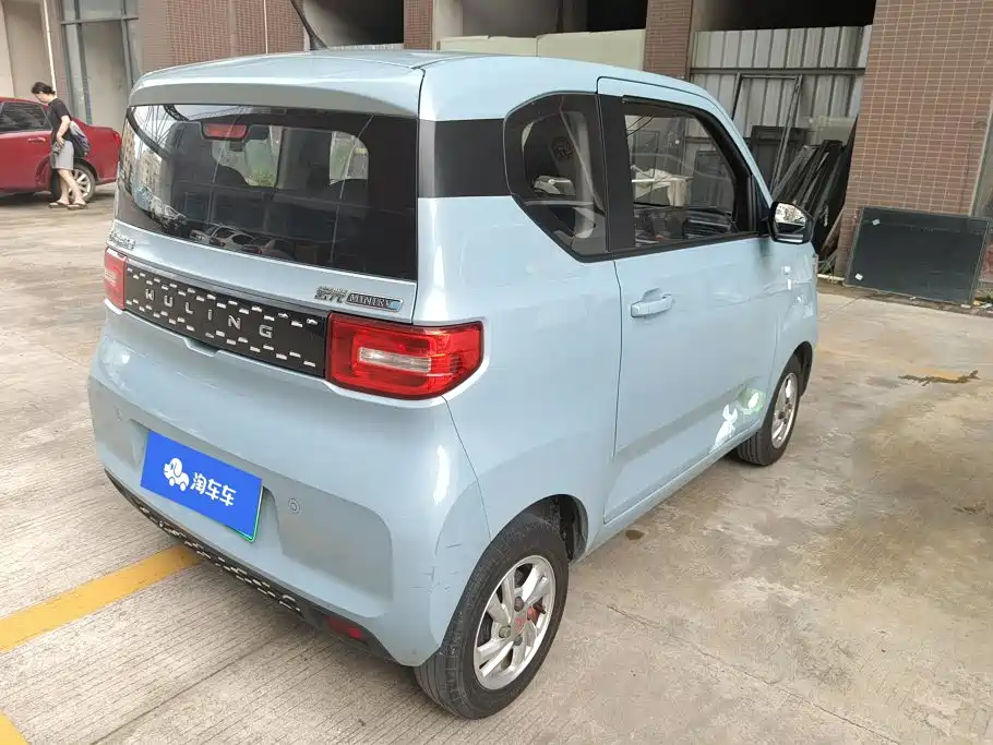 Wuling MINIEV — миниатюра 3